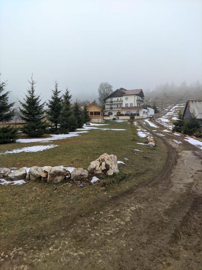 Hotel La Rocca Fundata Exteriér fotografie
